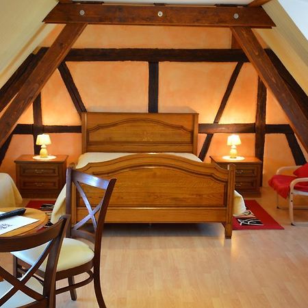 La Grange Du Pape - Annexe De L'Hotel La Ferme Du Pape 엥기쉬하임 외부 사진
