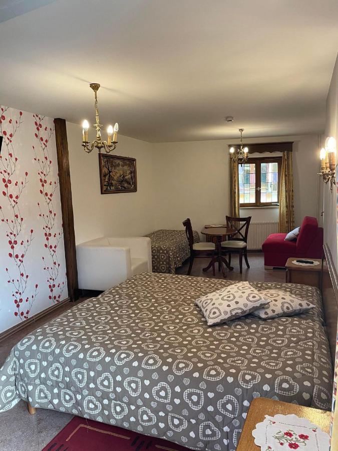 La Grange Du Pape - Annexe De L'Hotel La Ferme Du Pape 엥기쉬하임 외부 사진