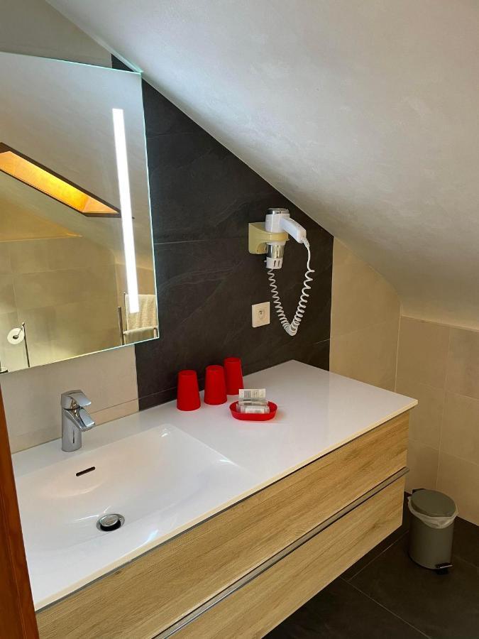 La Grange Du Pape - Annexe De L'Hotel La Ferme Du Pape 엥기쉬하임 외부 사진