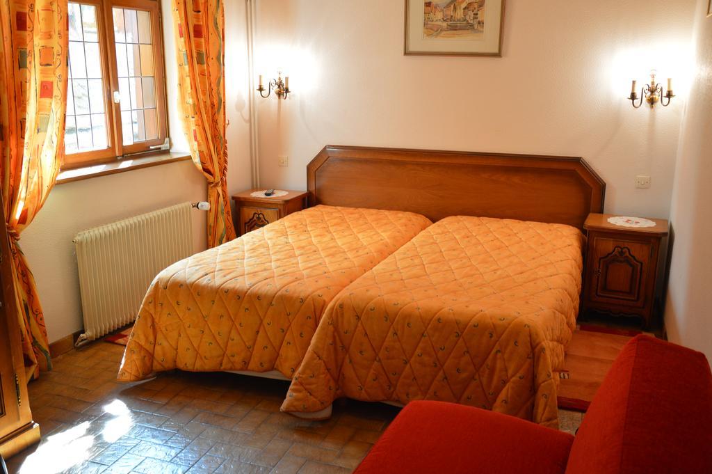 La Grange Du Pape - Annexe De L'Hotel La Ferme Du Pape 엥기쉬하임 외부 사진